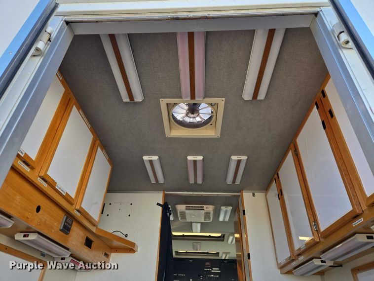 image for item ET1399 1981 Chevrolet P Series delivery van