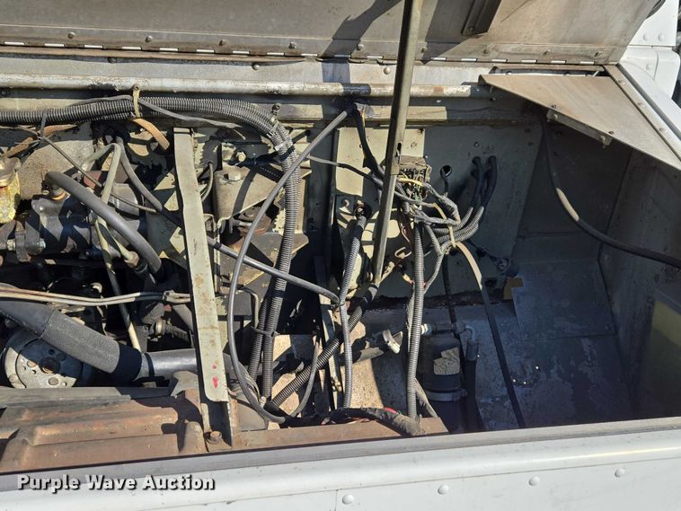 image for item ET1399 1981 Chevrolet P Series delivery van