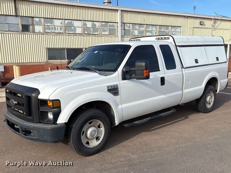 image for item ET1416 2008 Ford F250 Super Duty Ext. Cab pickup truck