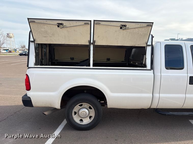 image for item ET1416 2008 Ford F250 Super Duty Ext. Cab pickup truck