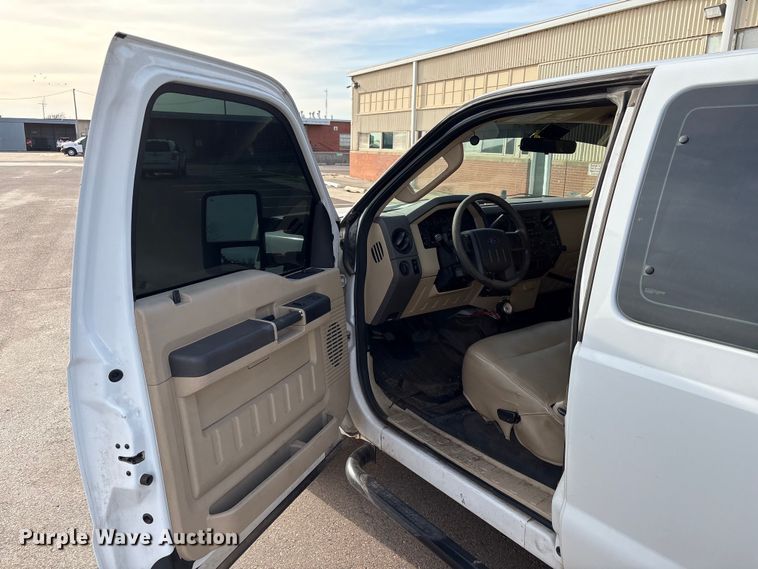 image for item ET1416 2008 Ford F250 Super Duty Ext. Cab pickup truck