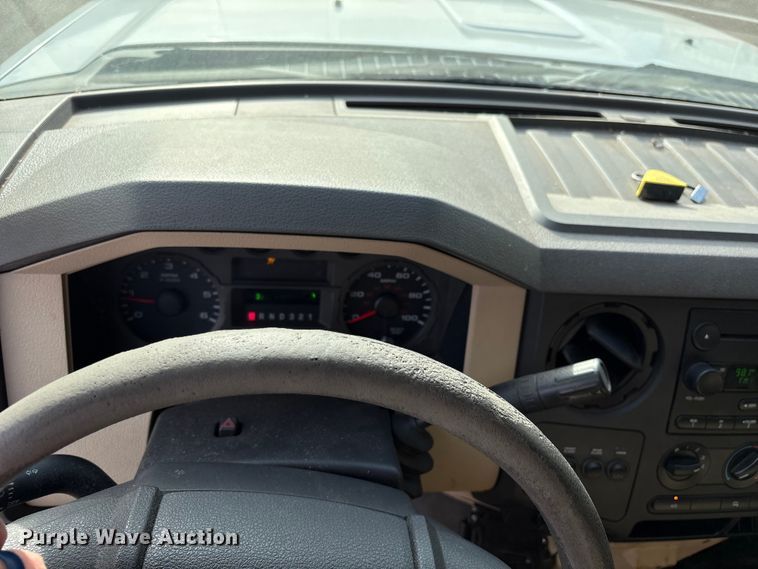 image for item ET1416 2008 Ford F250 Super Duty Ext. Cab pickup truck