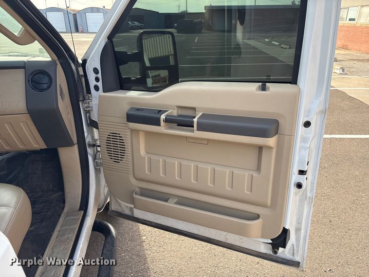 image for item ET1416 2008 Ford F250 Super Duty Ext. Cab pickup truck