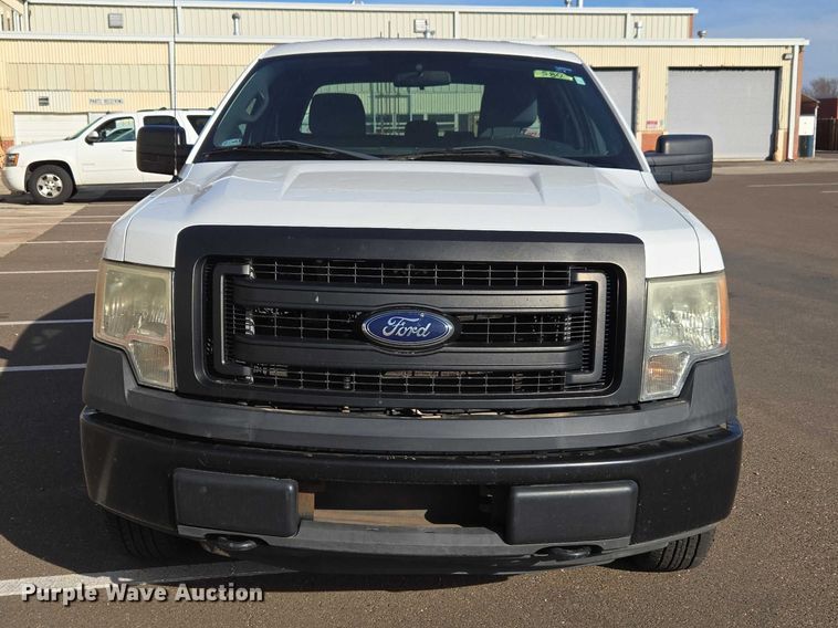 image for item ET1417 2013 Ford F150 Ext. Cab pickup truck