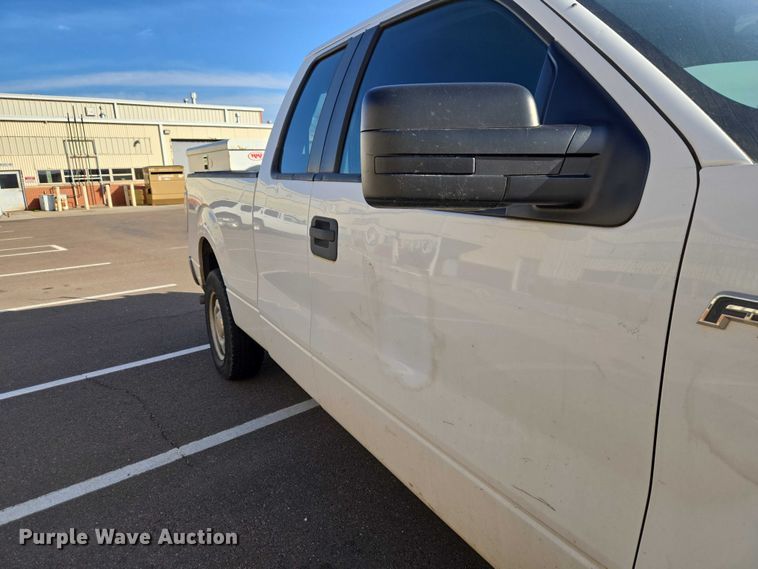 image for item ET1417 2013 Ford F150 Ext. Cab pickup truck