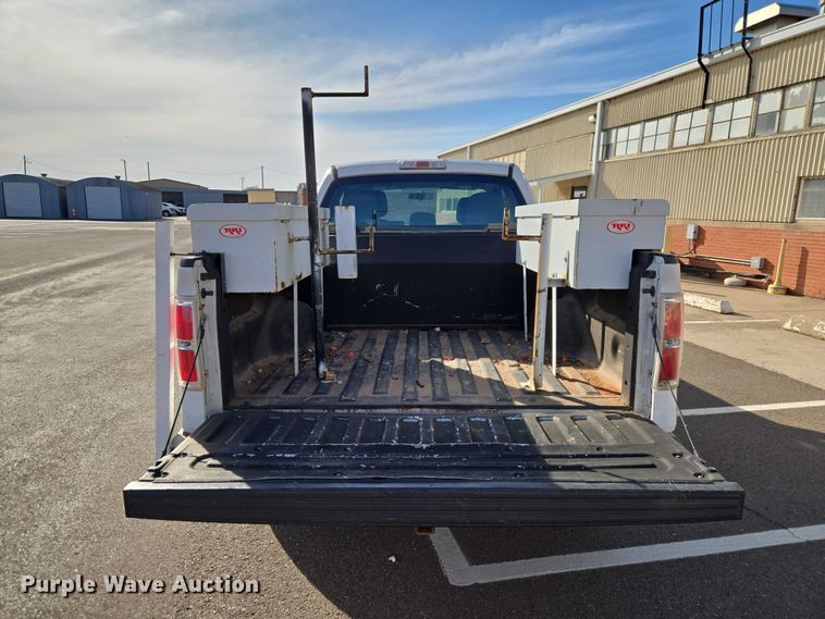 image for item ET1417 2013 Ford F150 Ext. Cab pickup truck