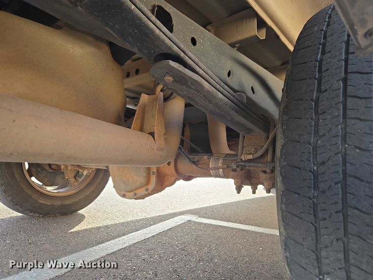 image for item ET1417 2013 Ford F150 Ext. Cab pickup truck