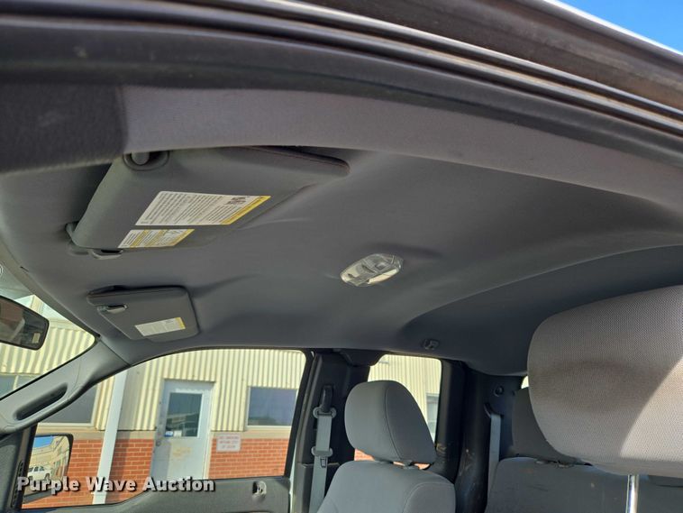 image for item ET1417 2013 Ford F150 Ext. Cab pickup truck