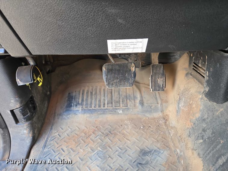 image for item ET1417 2013 Ford F150 Ext. Cab pickup truck