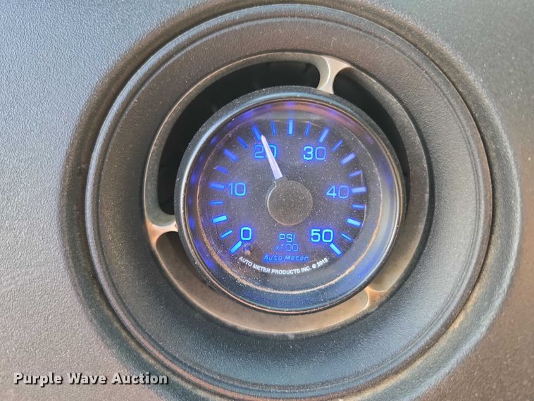 image for item ET1417 2013 Ford F150 Ext. Cab pickup truck