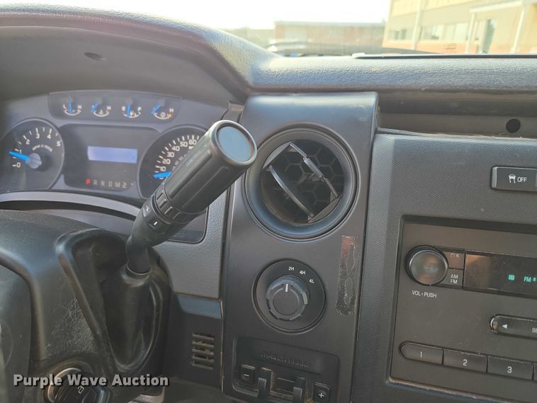 image for item ET1417 2013 Ford F150 Ext. Cab pickup truck