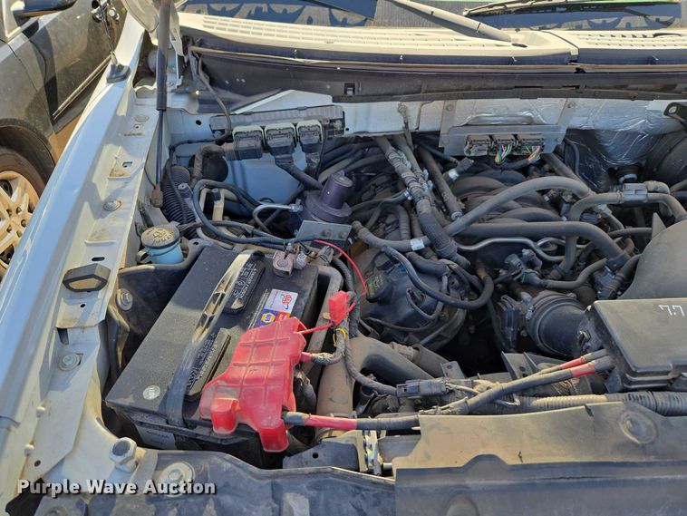 image for item ET1417 2013 Ford F150 Ext. Cab pickup truck