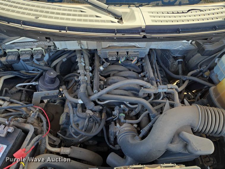 image for item ET1417 2013 Ford F150 Ext. Cab pickup truck