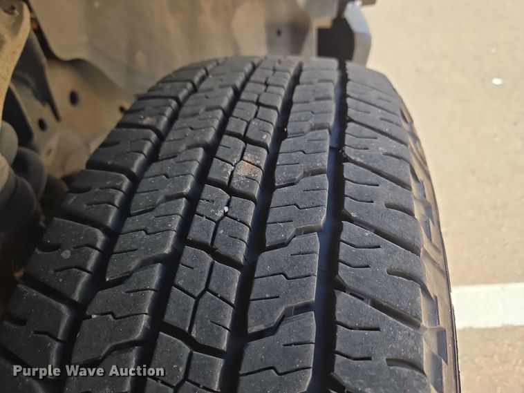 image for item ET1417 2013 Ford F150 Ext. Cab pickup truck