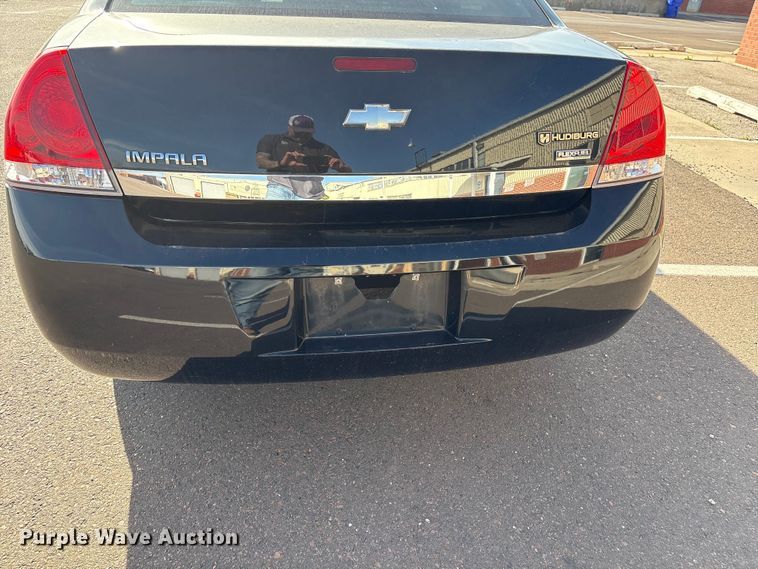 image for item ET1418 2011 Chevrolet Impala 