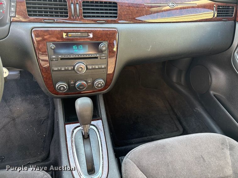 image for item ET1418 2011 Chevrolet Impala 