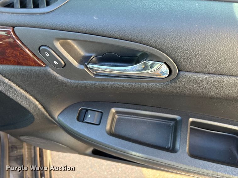 image for item ET1418 2011 Chevrolet Impala 