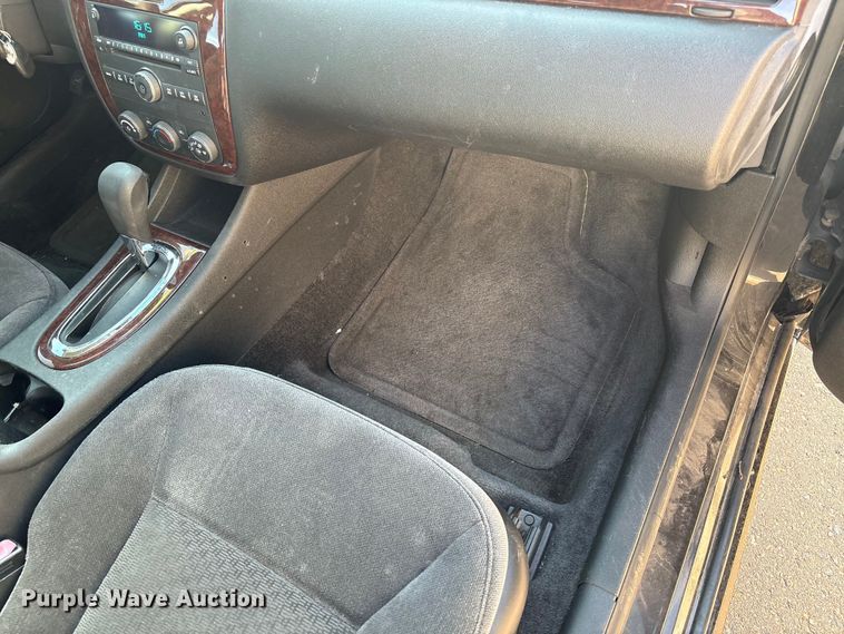 image for item ET1418 2011 Chevrolet Impala 