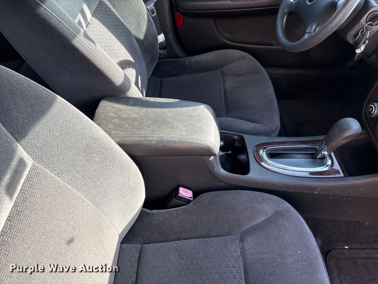 image for item ET1418 2011 Chevrolet Impala 