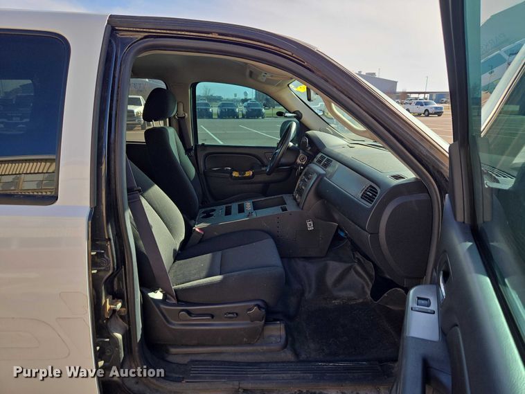 image for item ET1419 2014 Chevrolet Tahoe Police SUV