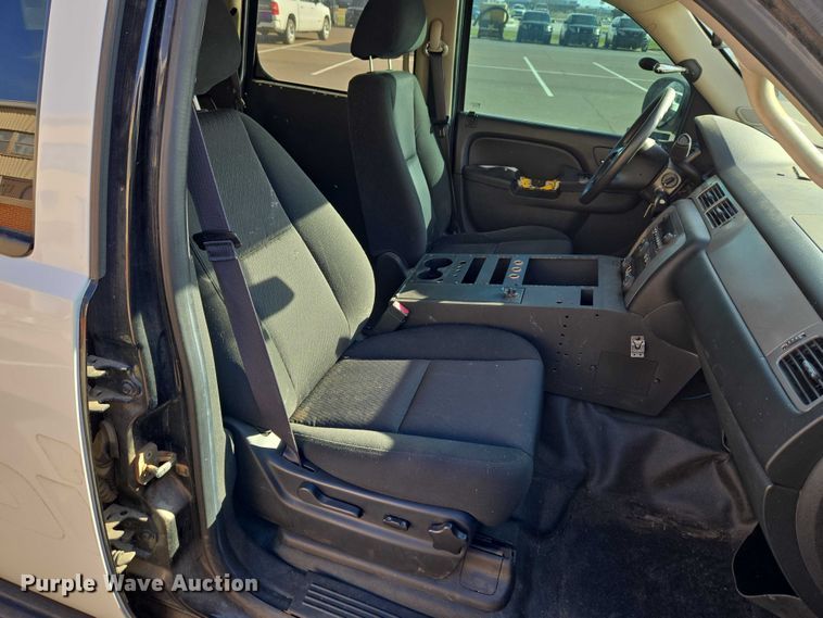 image for item ET1419 2014 Chevrolet Tahoe Police SUV