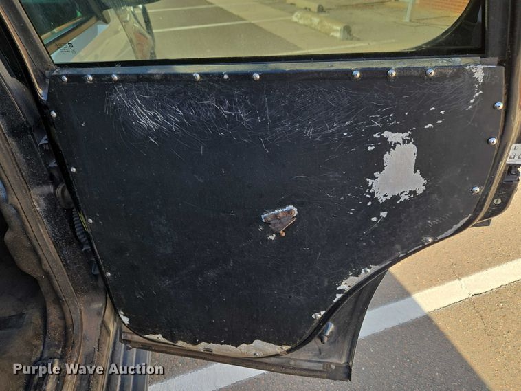 image for item ET1419 2014 Chevrolet Tahoe Police SUV