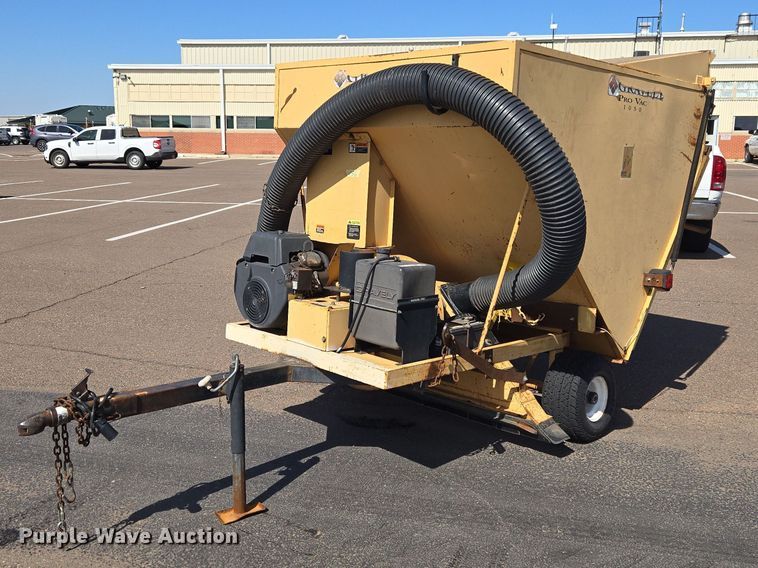 image for item ET1420 Gravely 1050 lawn vacuum