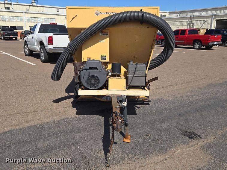 image for item ET1420 Gravely 1050 lawn vacuum