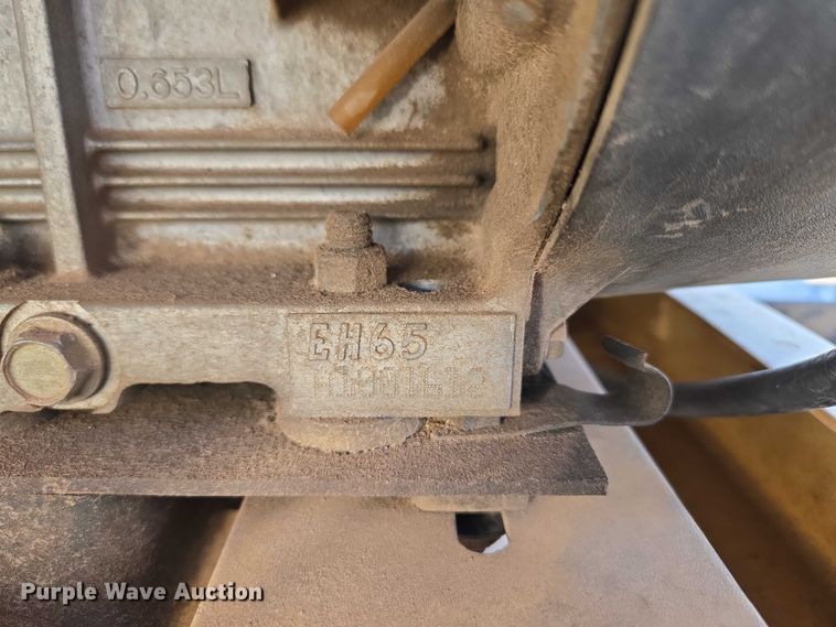 image for item ET1420 Gravely 1050 lawn vacuum