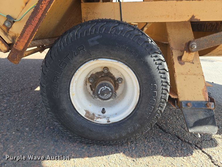 image for item ET1420 Gravely 1050 lawn vacuum