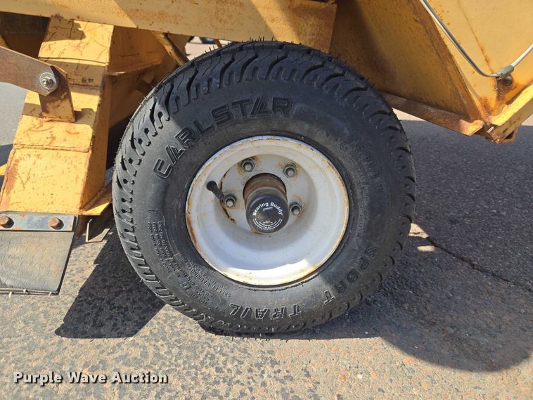 image for item ET1420 Gravely 1050 lawn vacuum