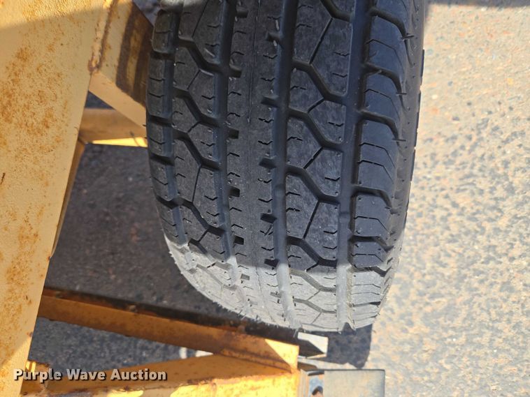 image for item ET1420 Gravely 1050 lawn vacuum