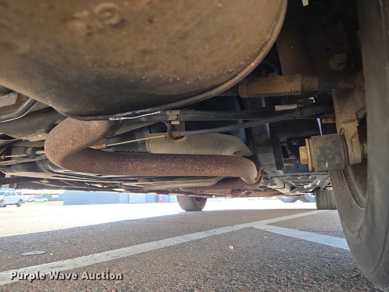 image for item ET1421 2011 Chevrolet Impala 