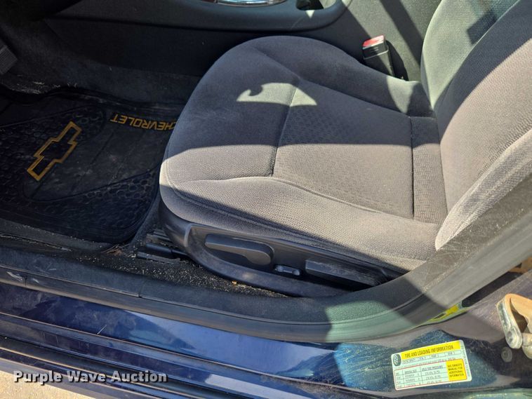 image for item ET1421 2011 Chevrolet Impala 