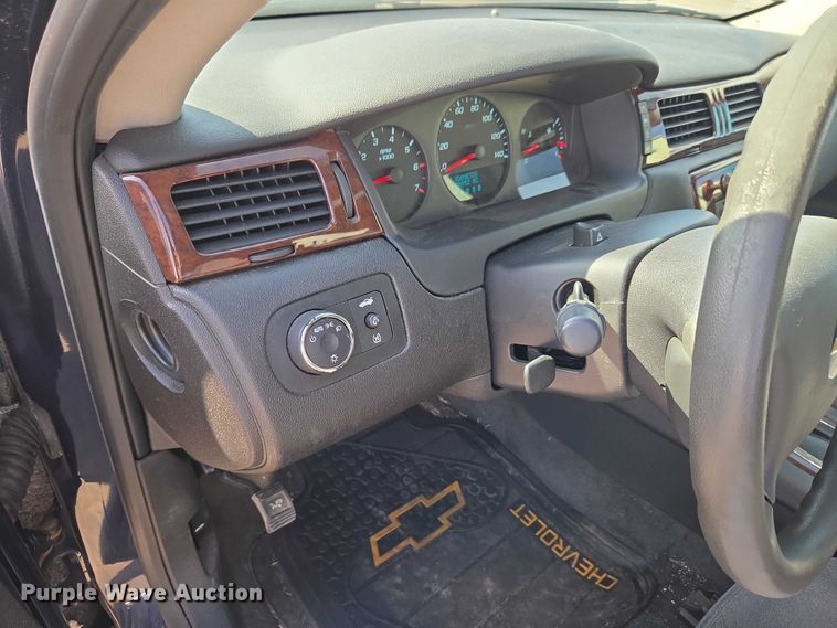 image for item ET1421 2011 Chevrolet Impala 