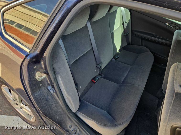 image for item ET1421 2011 Chevrolet Impala 