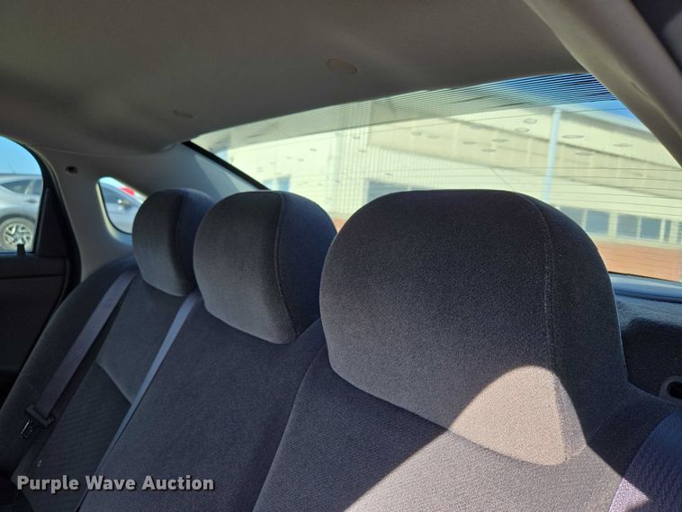 image for item ET1421 2011 Chevrolet Impala 