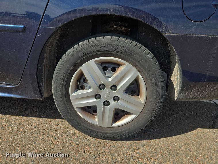 image for item ET1421 2011 Chevrolet Impala 