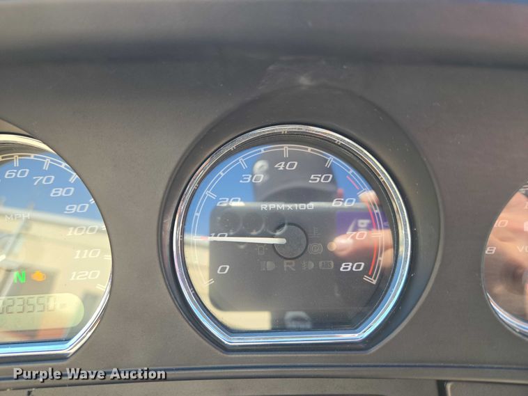 image for item ET1422 2019 Harley-Davidson Police Electra Glide motorcycle