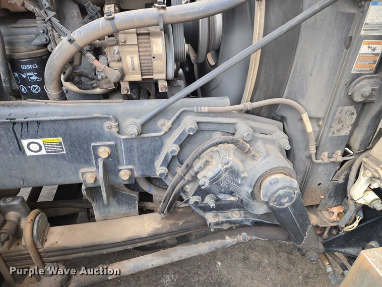 image for item ET1424 2015 Peterbilt 365 sewer jetter truck