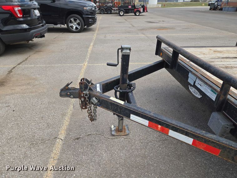 image for item ET1425 2012 Maxey Welding tilt deck equipment trailer
