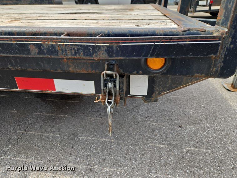 image for item ET1425 2012 Maxey Welding tilt deck equipment trailer