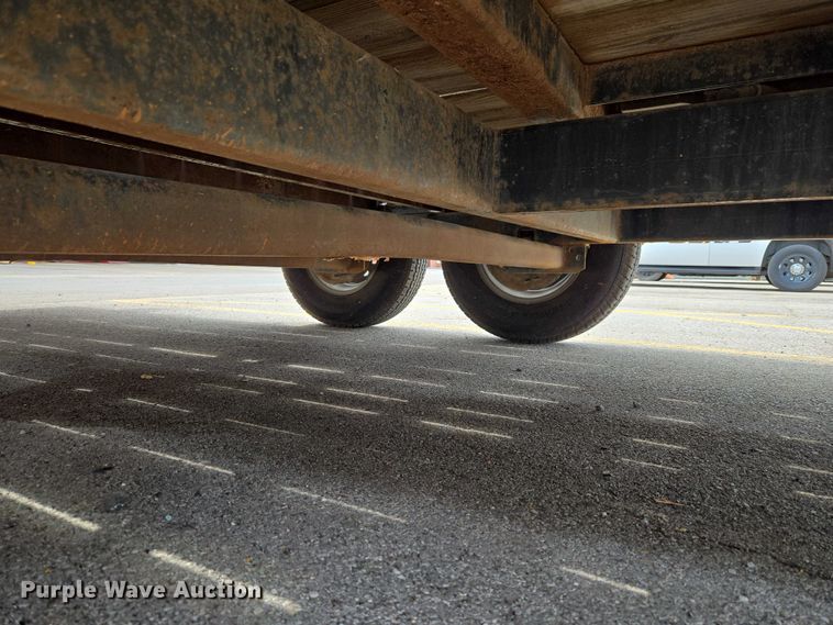 image for item ET1425 2012 Maxey Welding tilt deck equipment trailer