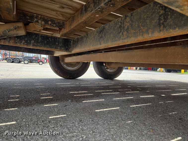 image for item ET1425 2012 Maxey Welding tilt deck equipment trailer