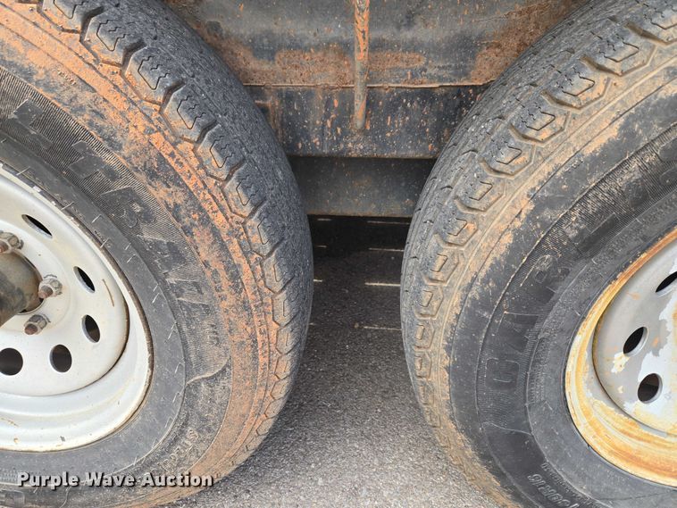 image for item ET1425 2012 Maxey Welding tilt deck equipment trailer