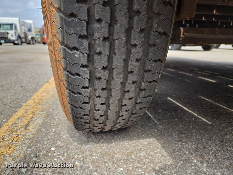 image for item ET1425 2012 Maxey Welding tilt deck equipment trailer