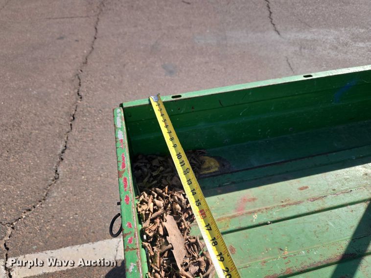 image for item ET1427 2003 John Deere Gator utility vehicle