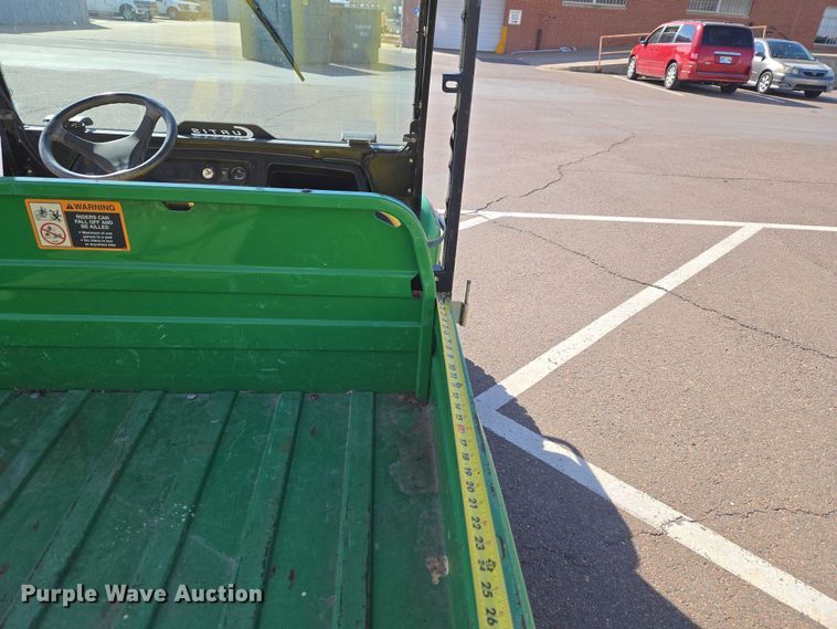 image for item ET1427 2003 John Deere Gator utility vehicle