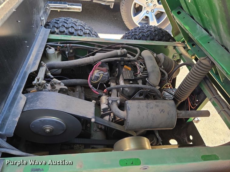 image for item ET1427 2003 John Deere Gator utility vehicle