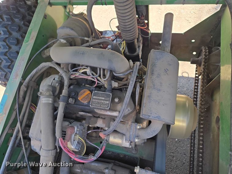 image for item ET1427 2003 John Deere Gator utility vehicle